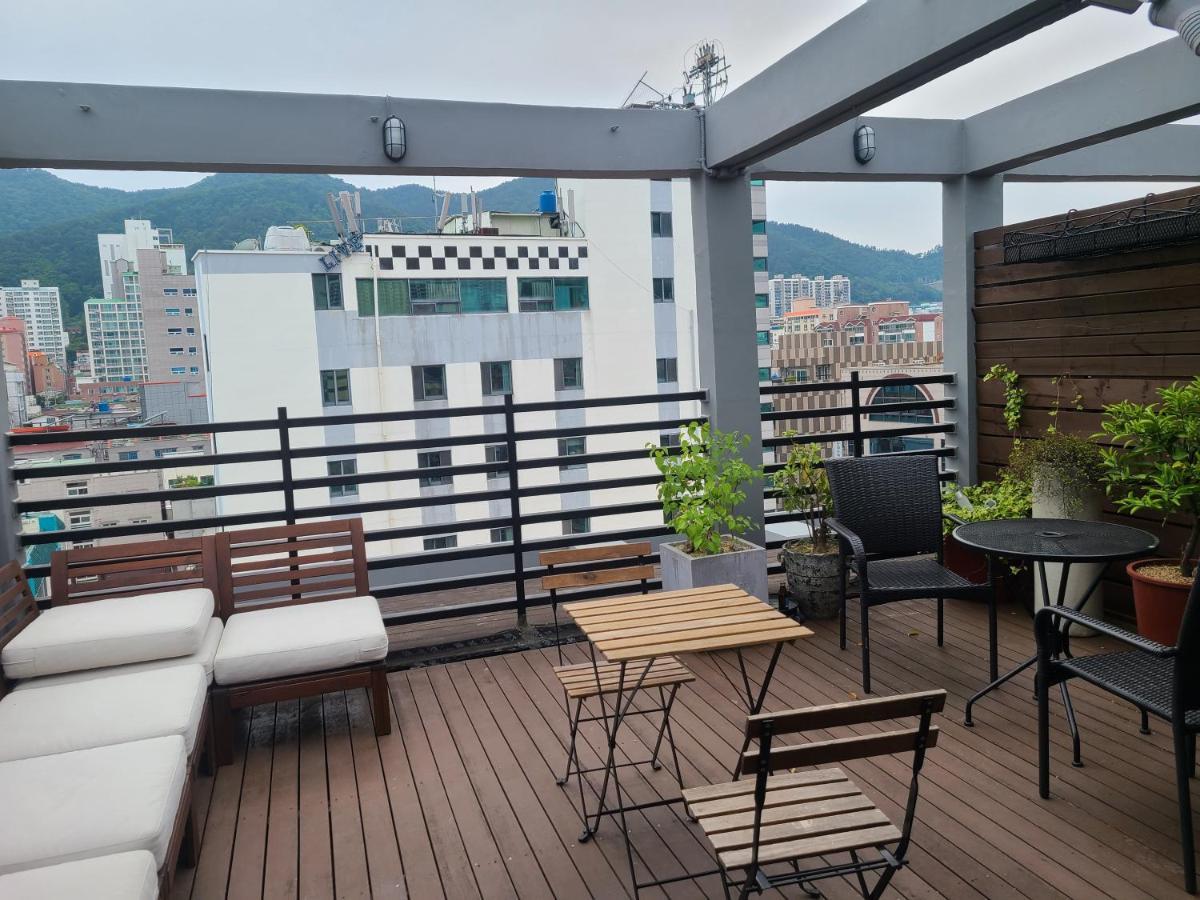 Jinwoo Prestige Hotel Geoje Bagian luar foto